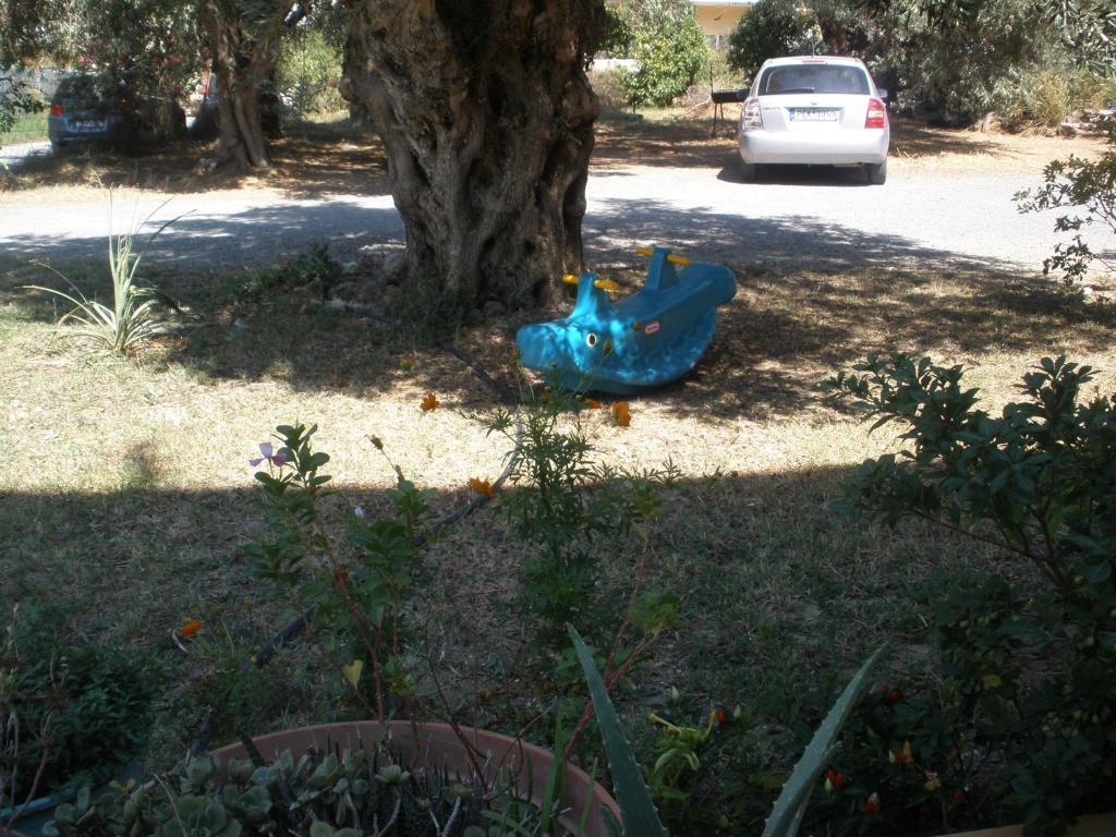 Livadi Apartments Plakias Bagian luar foto