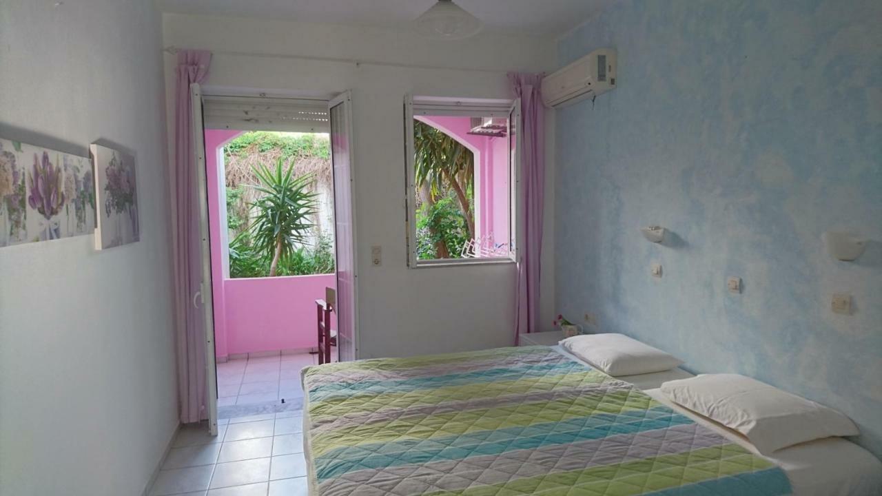 Livadi Apartments Plakias Bagian luar foto